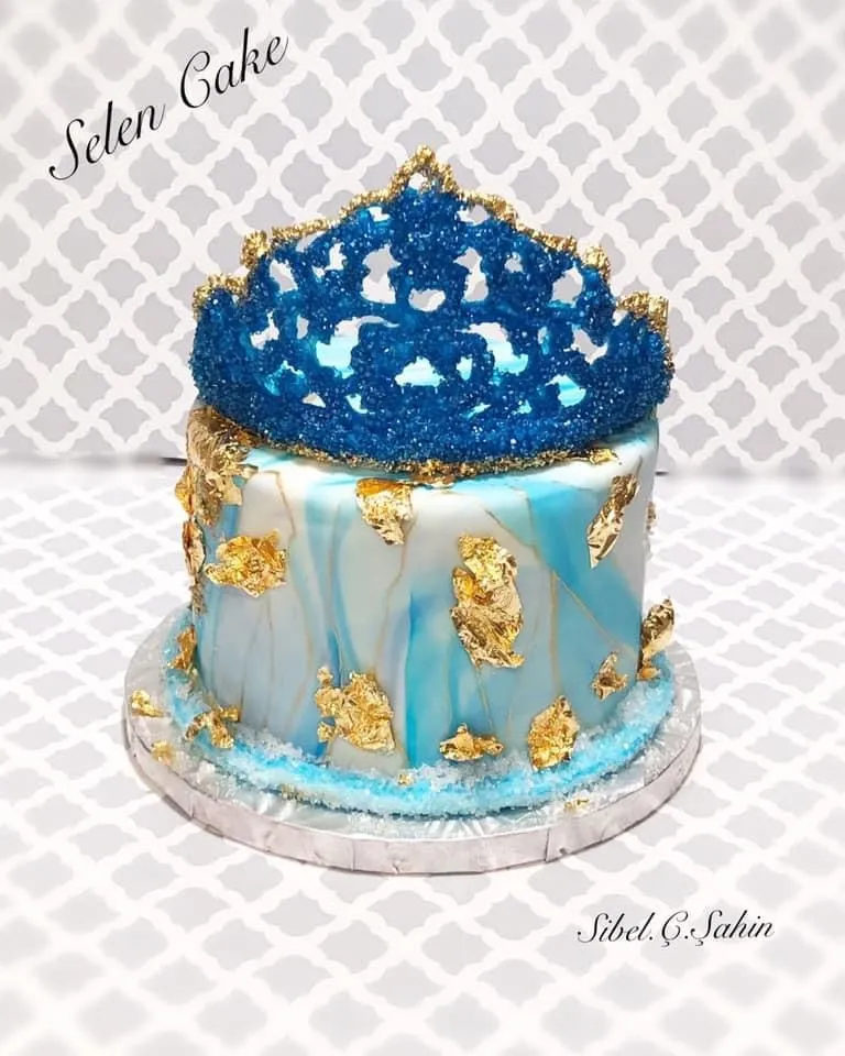 Sugar Crown Cake