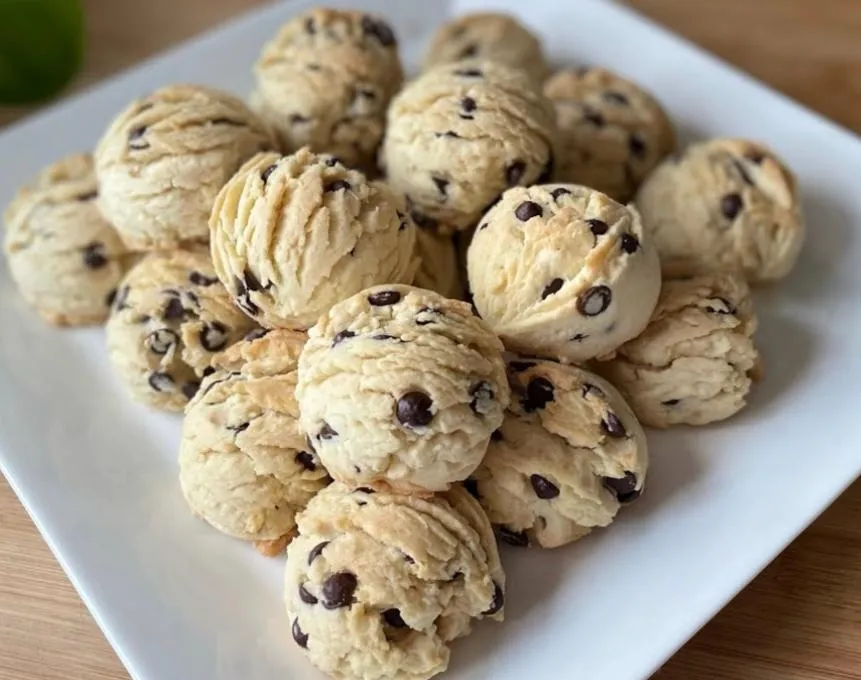 Chocolate Chip Cookie
