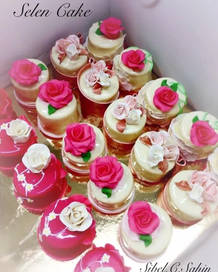 Single Serve Mini Wedding Cake