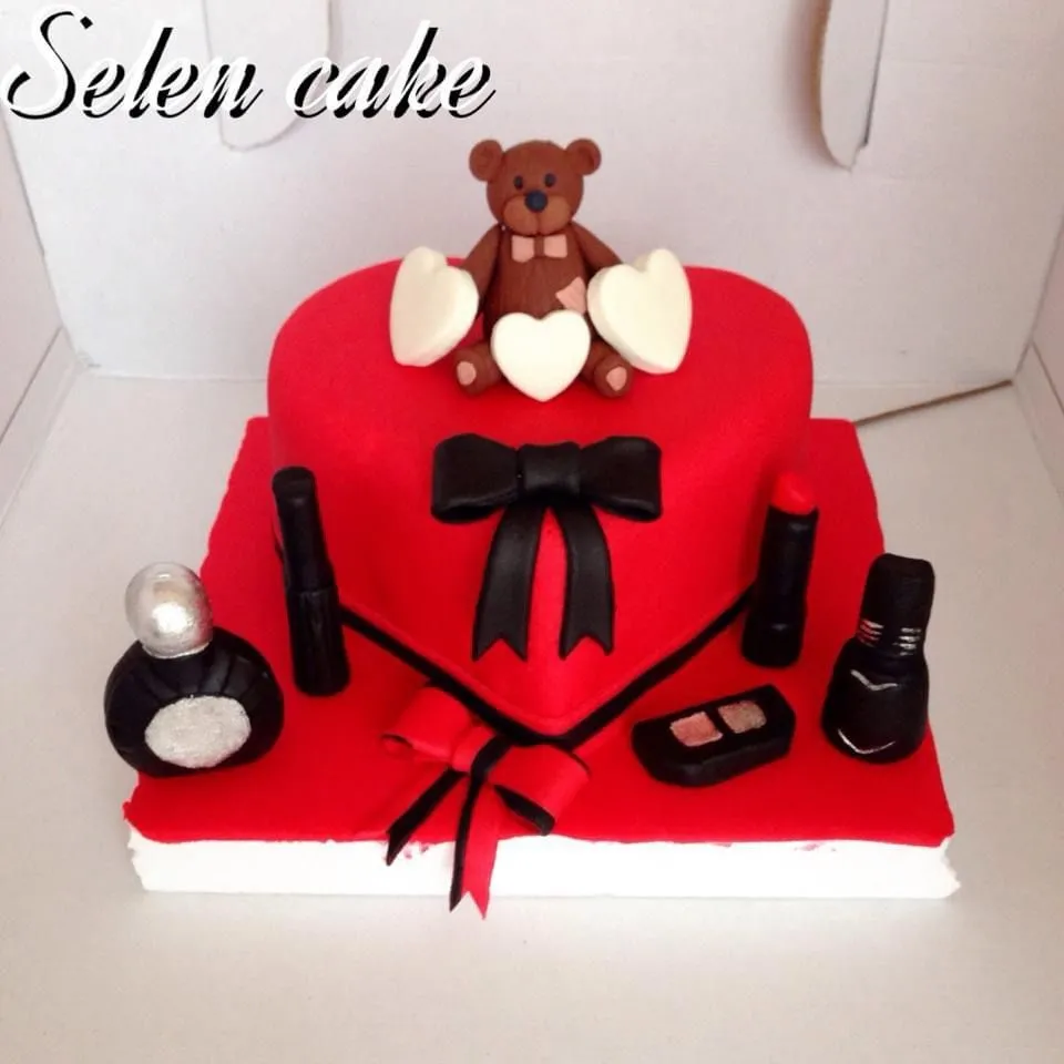 Valentine's Day Cake
